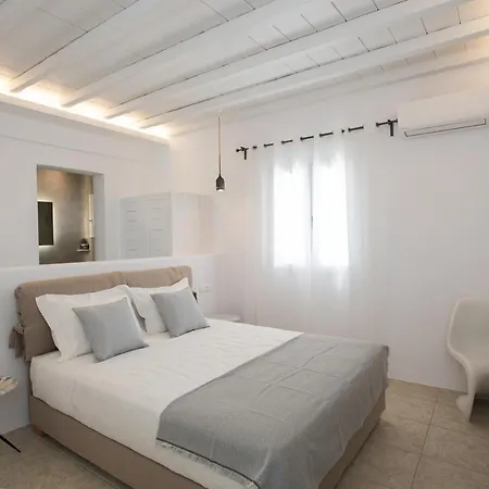 Mykonos Village Apartment *