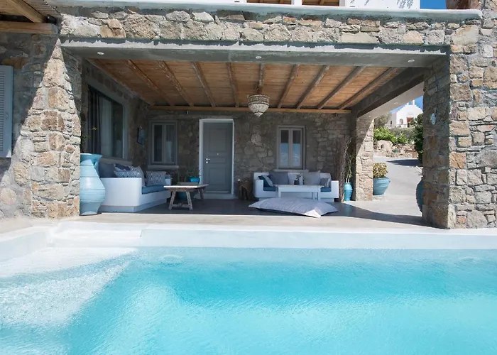 Mykonos Village * أنو ميرا