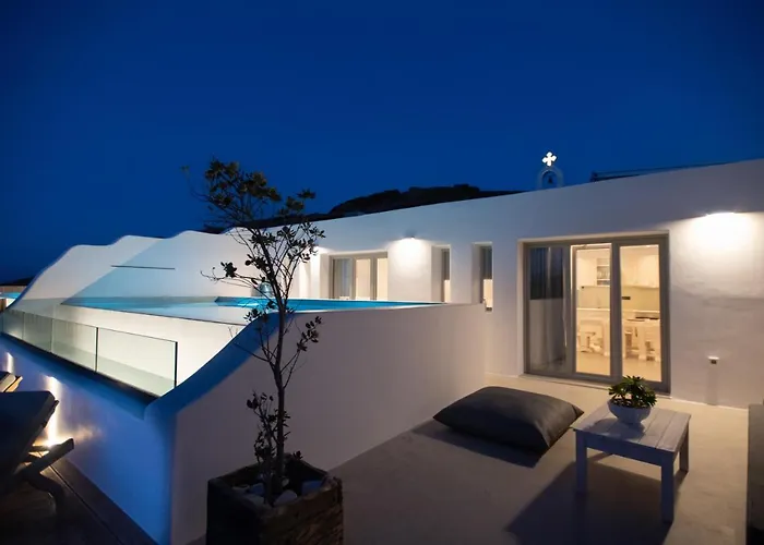 Mykonos Village * أنو ميرا