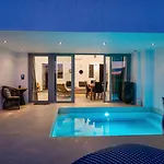 아파트 Mykonos Village