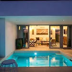 Mykonos Village * 아노 메라